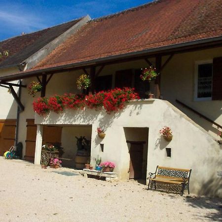 Отель Le Chaumois Saint-Boil Экстерьер фото